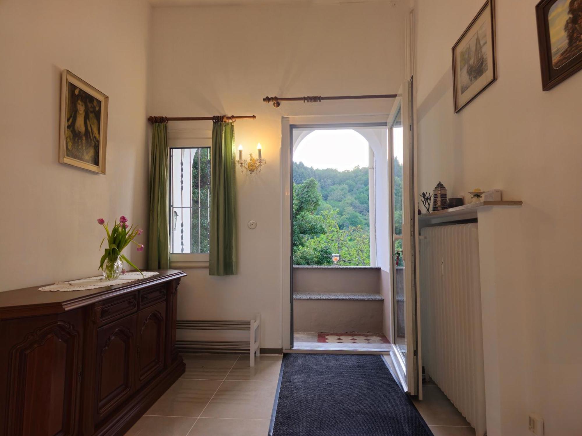 Little Rhineview Chateau Ug บอพพาร์ด ภายนอก รูปภาพ
