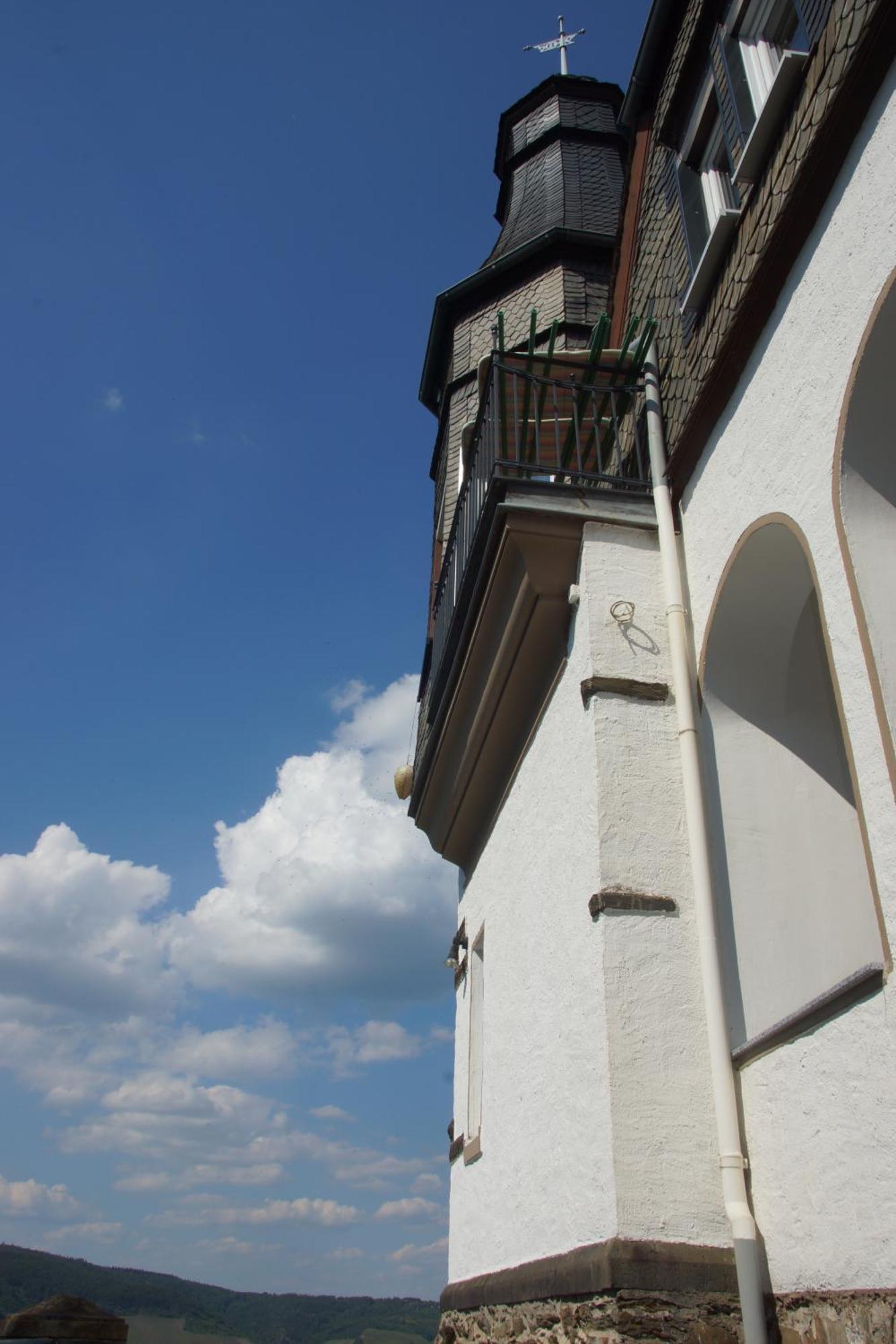 Little Rhineview Chateau Ug บอพพาร์ด ภายนอก รูปภาพ